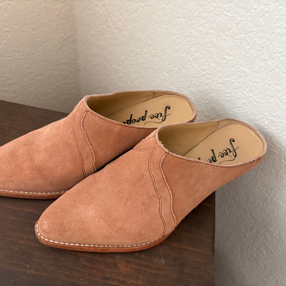 Free People Tan Suede Slip-On Mules 37